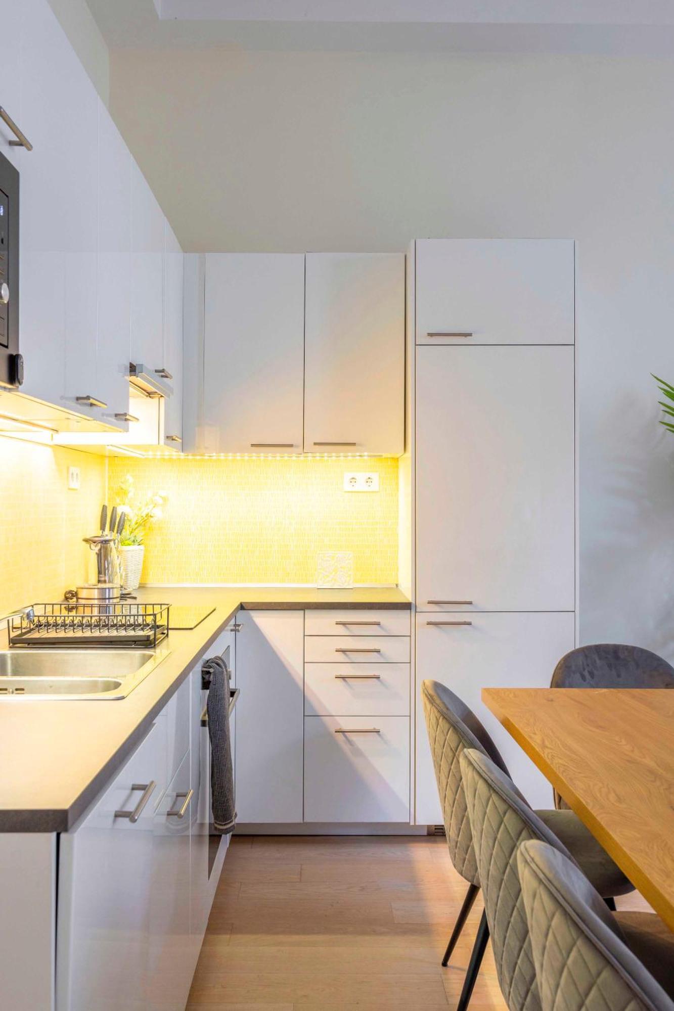 Exclusive & Spacious Central Residence W/ 4Bedrm 2Bathrm Budapeste Exterior foto